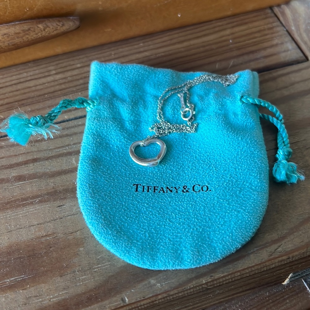 Tiffany&Co Elsa Peretti® Open Heart Pendant